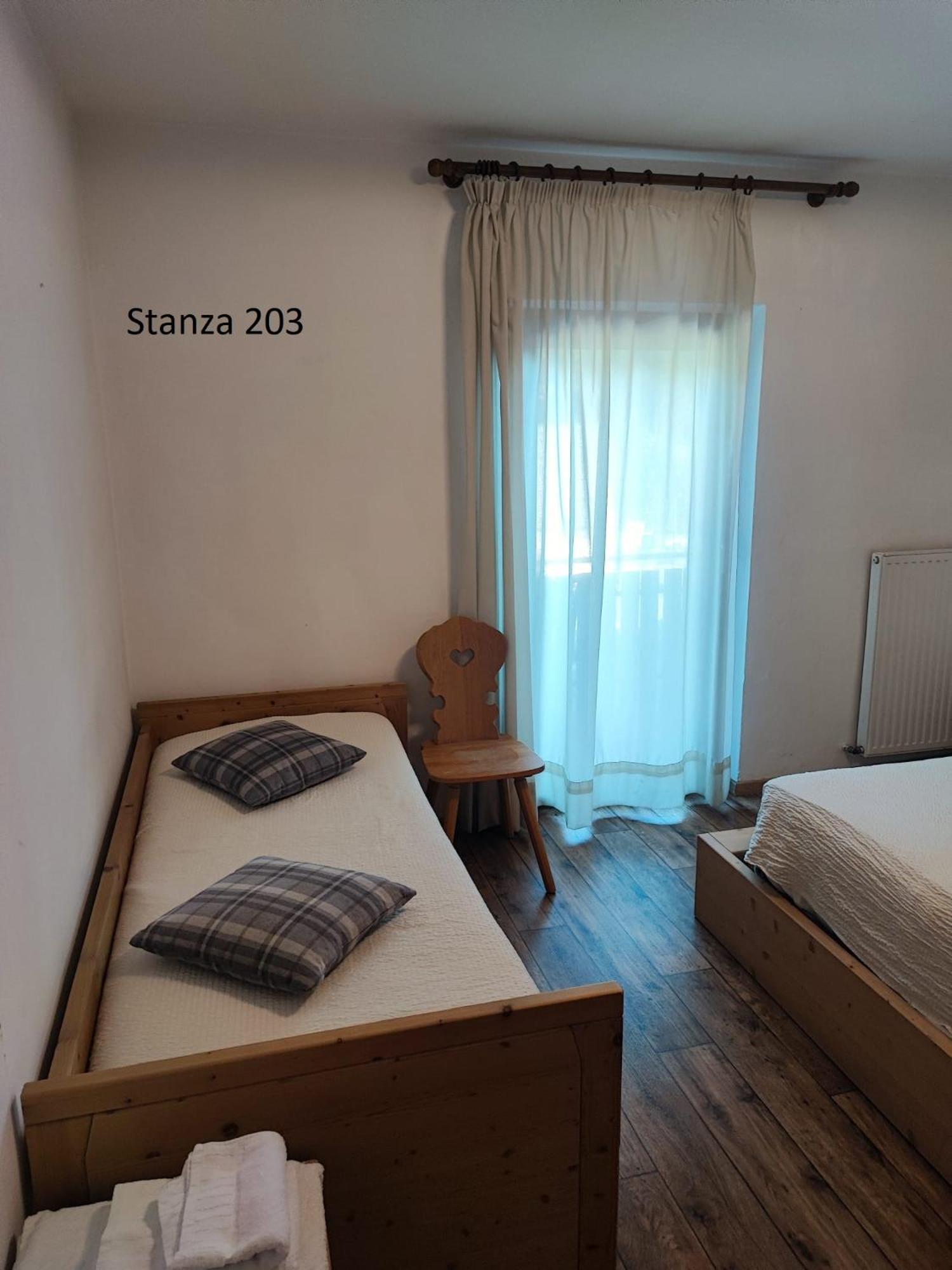 Hotel Pizboe Mazzin Kültér fotó